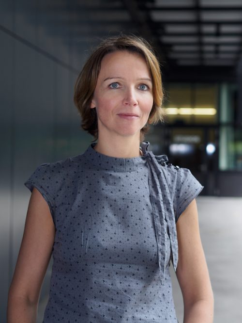 Mme. Natacha Roos