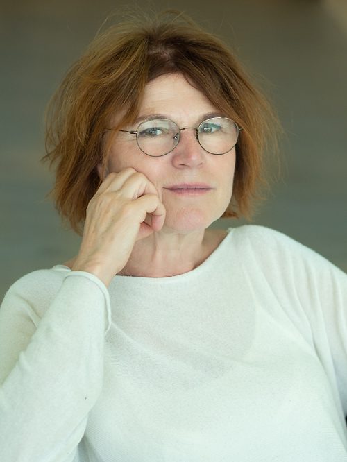 Mme Zsuzsanna Béri